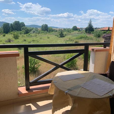 Apartment At St. Nicholas Complex-Igora Chernomorets Buitenkant foto